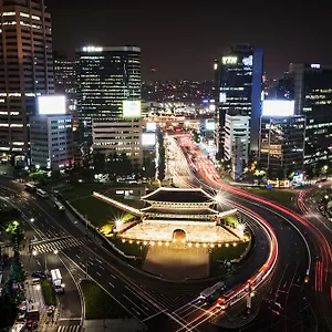 酒店 首尔南大门辉盛坊国际公寓 ****