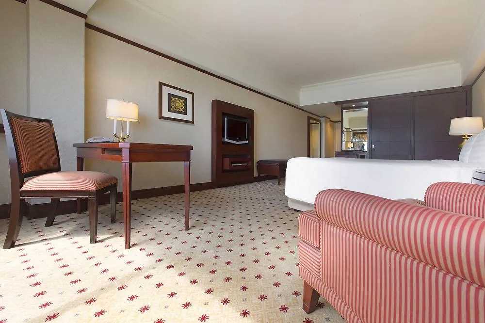 Le Meridien Kota Kinabalu