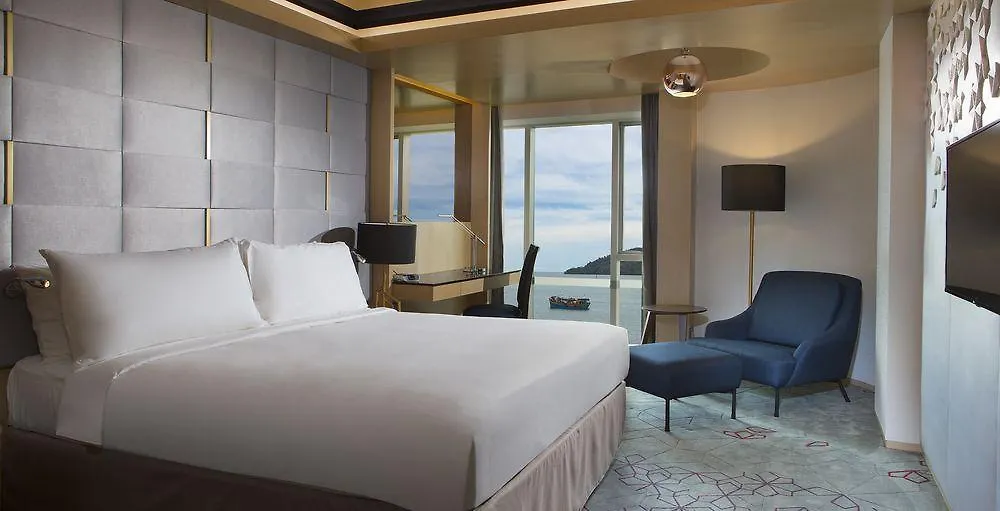 Le Meridien Kota Kinabalu