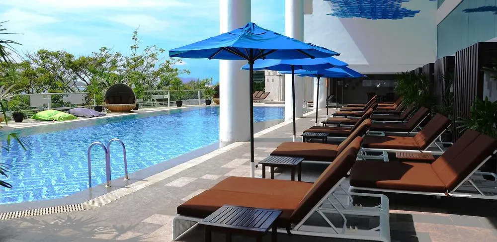 Le Meridien Kota Kinabalu Hotel