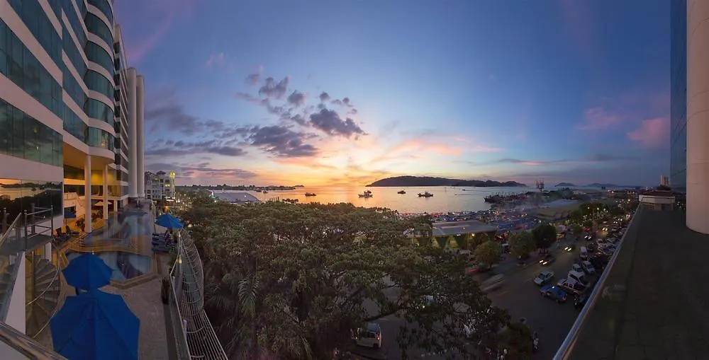Hotel Le Meridien Kota Kinabalu