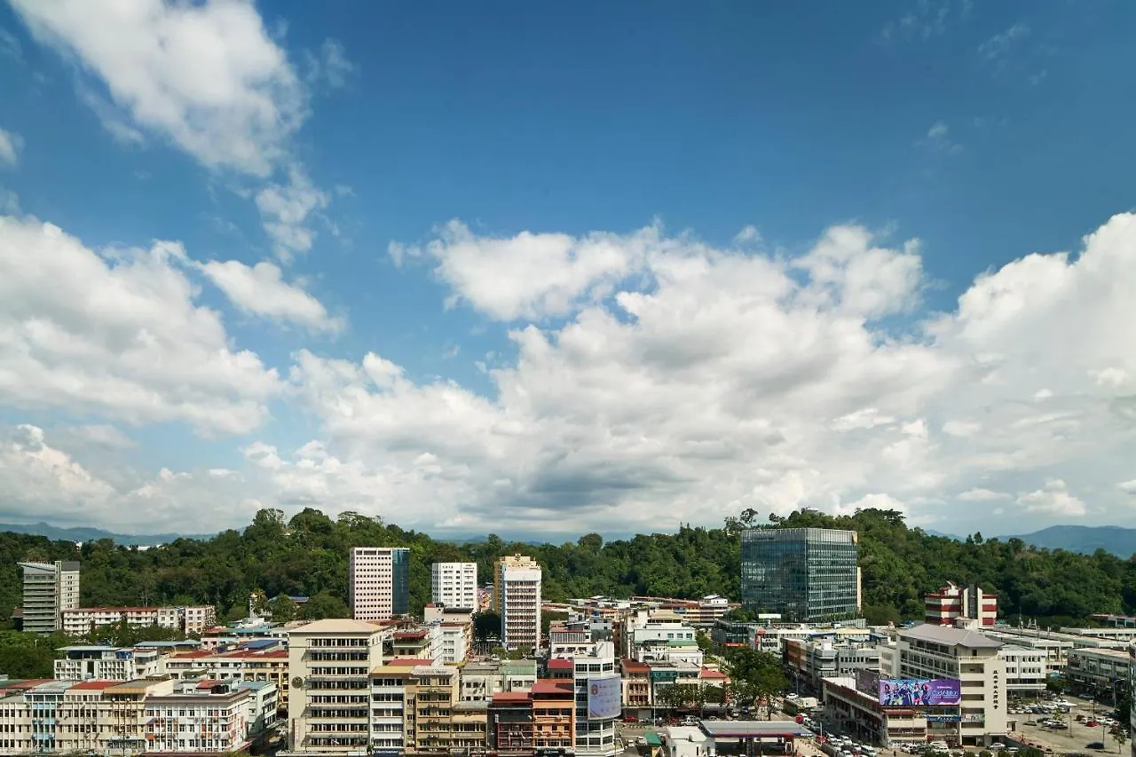 Le Meridien Kota Kinabalu 5*,  Malajzia