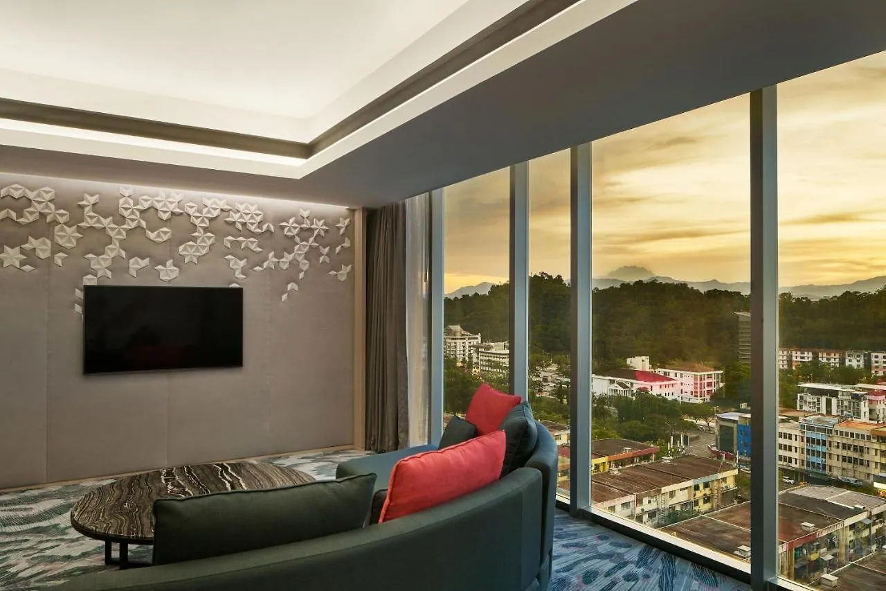 Le Meridien Kota Kinabalu Hotel