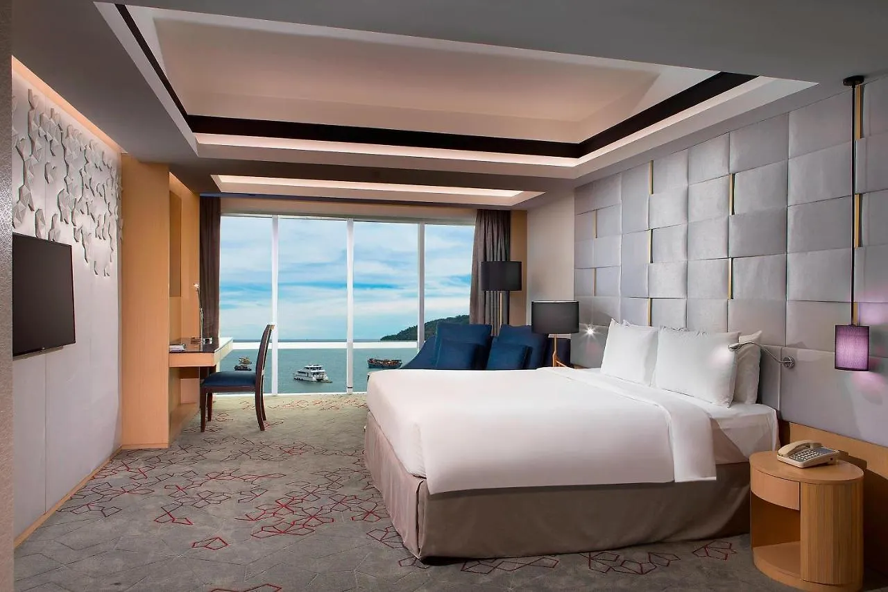 ***** Hotel Le Meridien Kota Kinabalu Malaysia