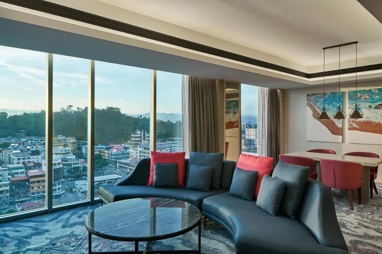 Hotel Le Meridien Kota Kinabalu