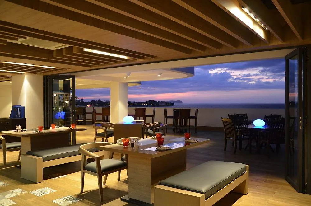 Le Meridien Kota Kinabalu 5*,